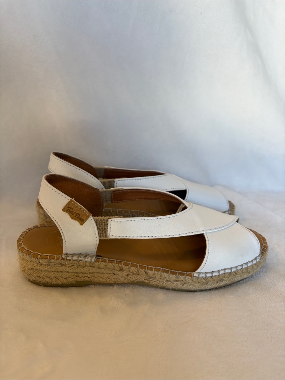 Toni Pons Women’s White Leather Slingback Espadrille Sandals - Picture 5 of 8